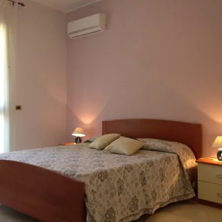 Due Palme Tatil Evi Avola